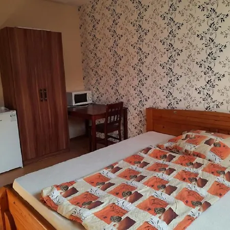 Horgasz-lak Vendeghaz Nagybaracska