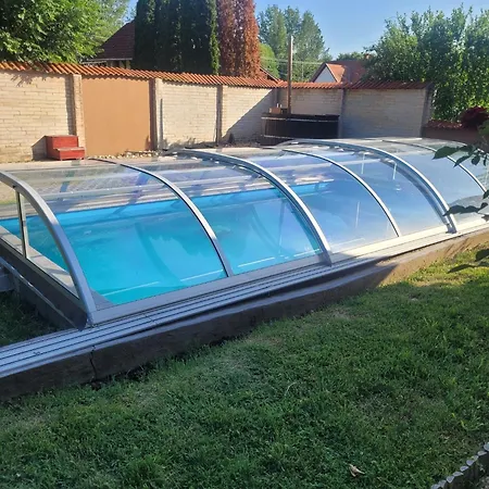 Horgasz-lak Vendeghaz * Nagybaracska